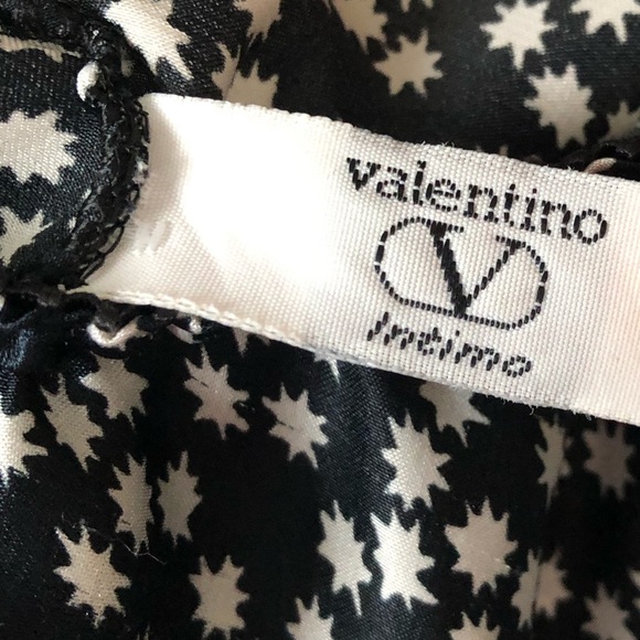 Valentino Intimo|Satin slip skirt in black & white ditsy print•••Lace & Ruffles - Picture 10 of 12